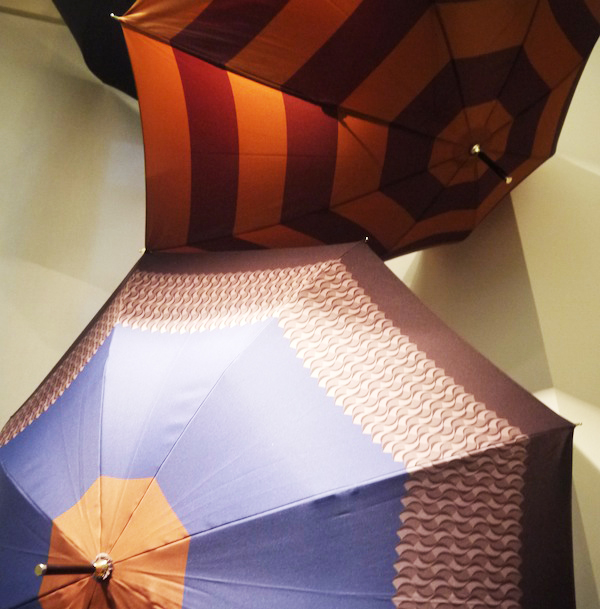 Milan Fashion Attack - Burberry